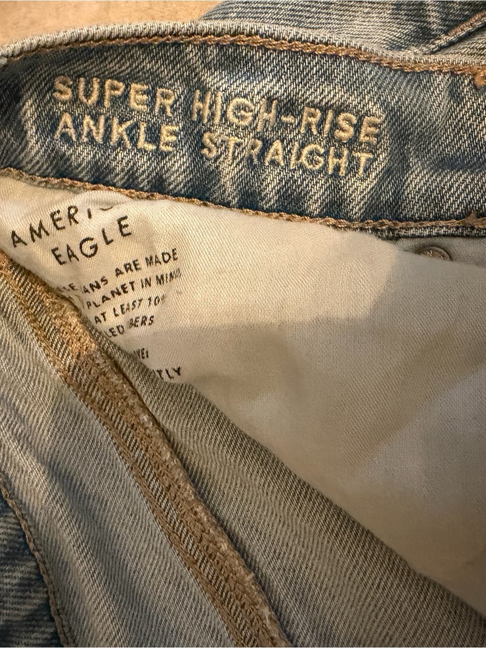 American Eagle Outfitters Light Blue Straight Leg Jeans - Picture 2 of 4